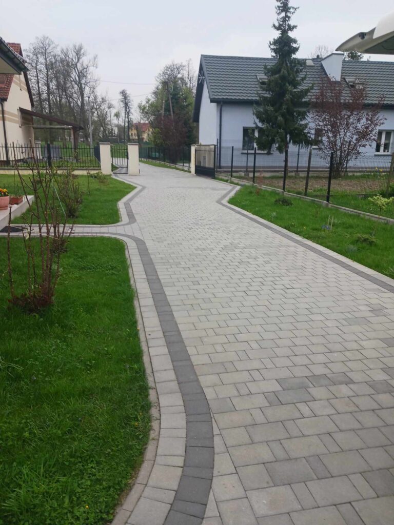 kostka brukowa na podjeździe
